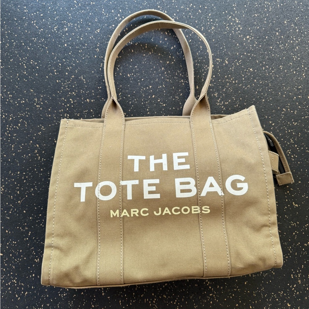 Marc Jacobs Tan Canvas Tote Bag large
